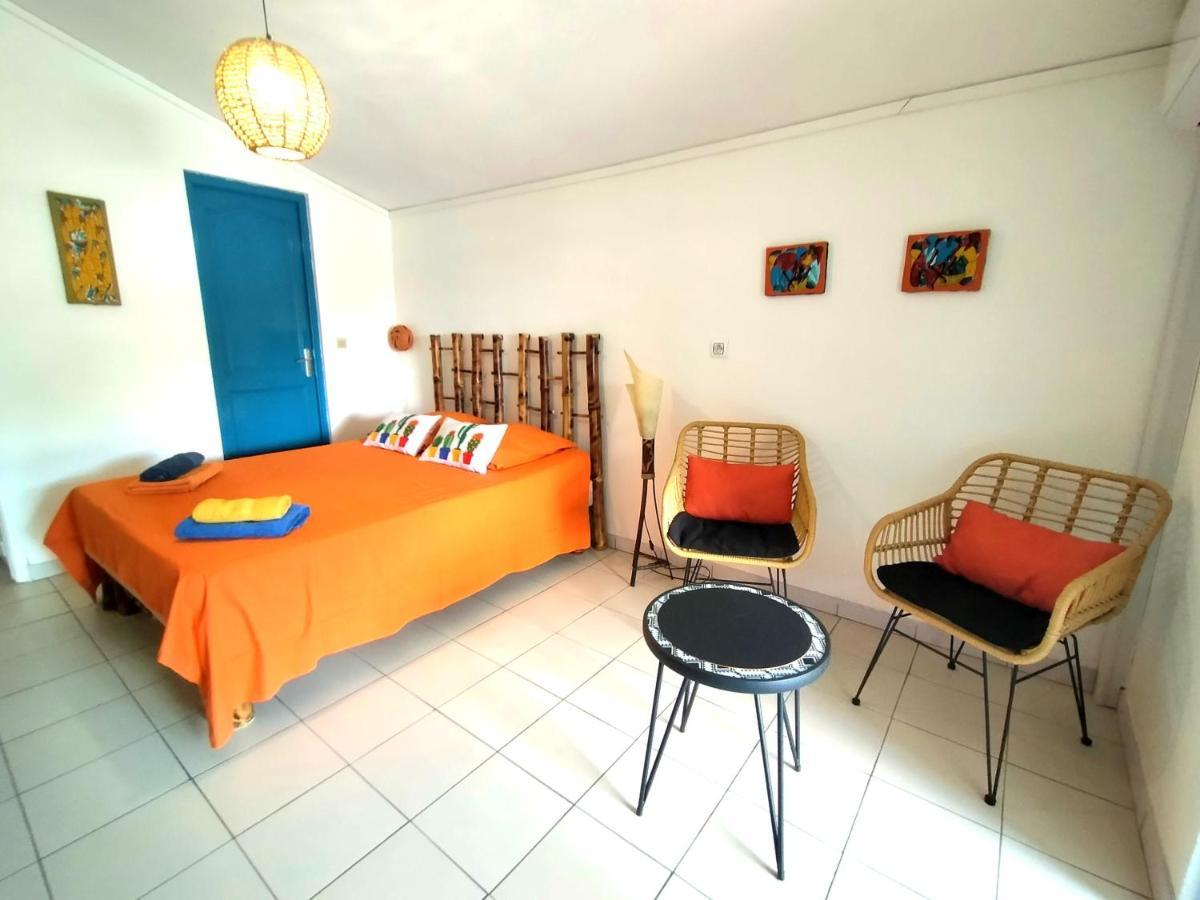 Appartement Rosbambou Les Pieds Dans L Eau Ле Диамант Екстериор снимка