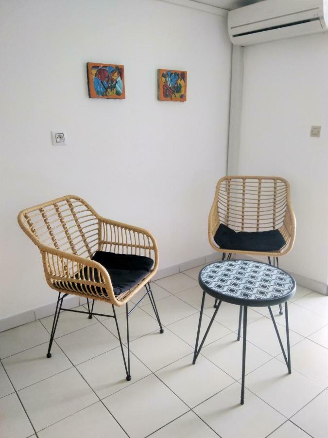 Appartement Rosbambou Les Pieds Dans L Eau Ле Диамант Екстериор снимка